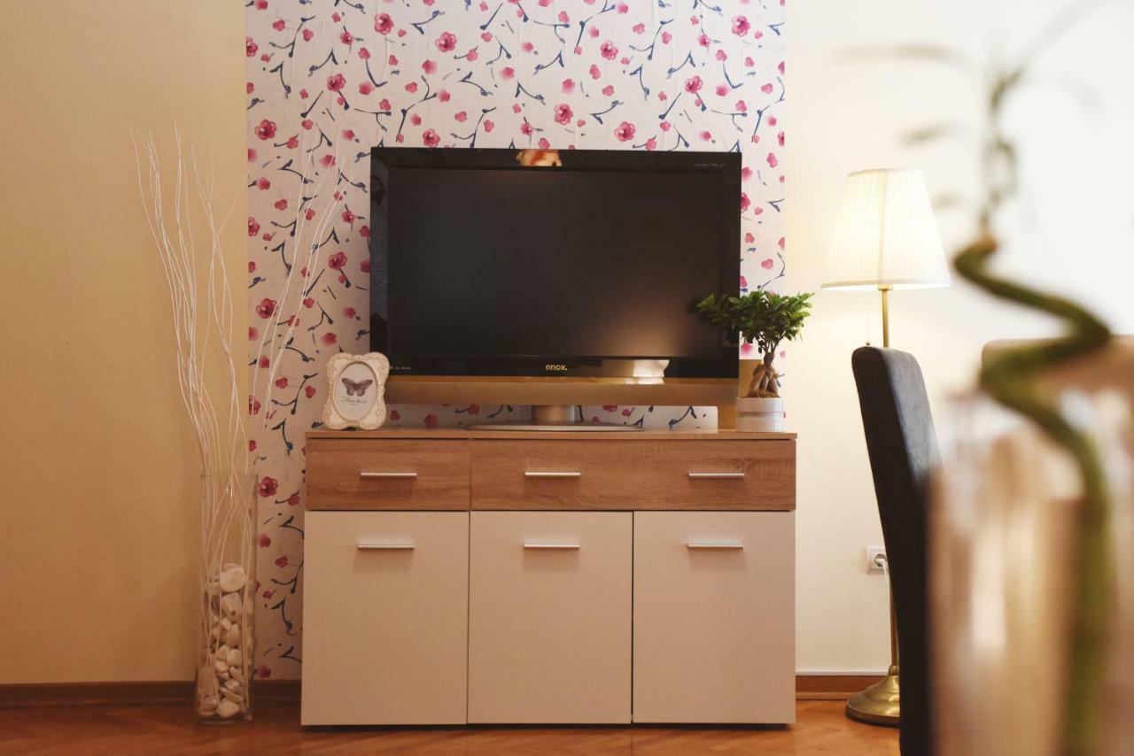 Apartmani Boss Vrnjacka Banja Luaran gambar